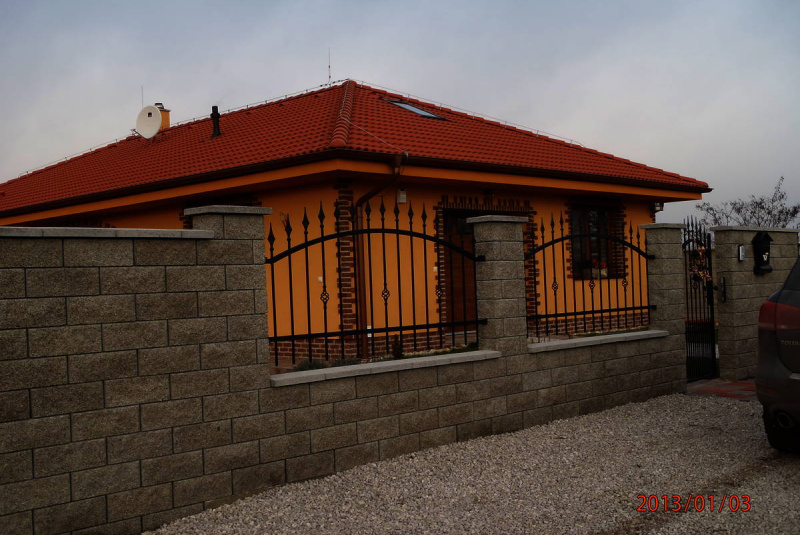  Referencie / Rodinný dom - Kyselica - foto